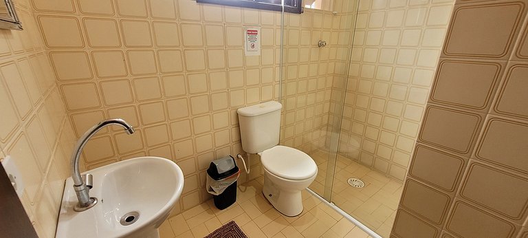 Sobrado espaçoso no Itaguá bem localizado
