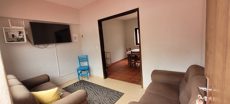 Sobrado espaçoso no Itaguá bem localizado